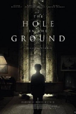 Hole in the Ground (2019)